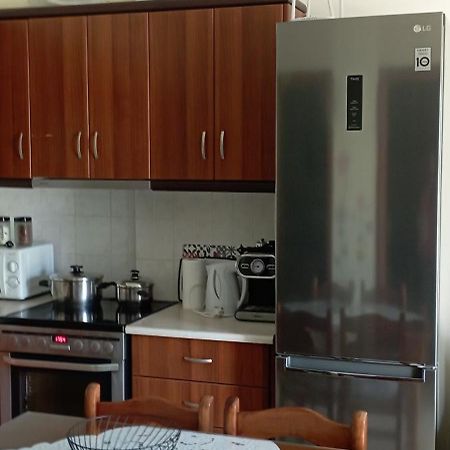 M&J Apartments Nikiti  Dış mekan fotoğraf