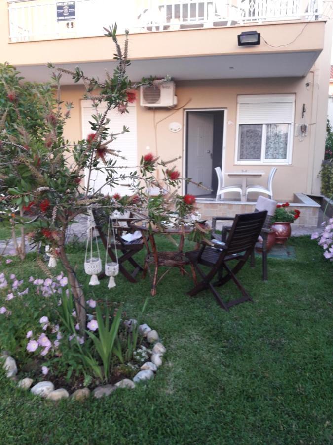 M&J Apartments Nikiti  Dış mekan fotoğraf