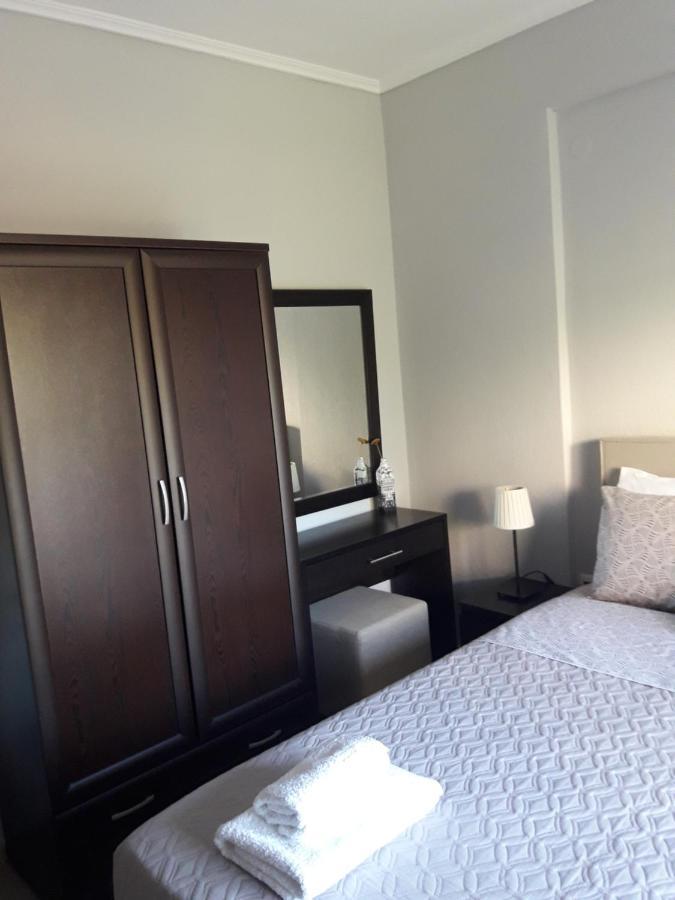 M&J Apartments Nikiti  Dış mekan fotoğraf